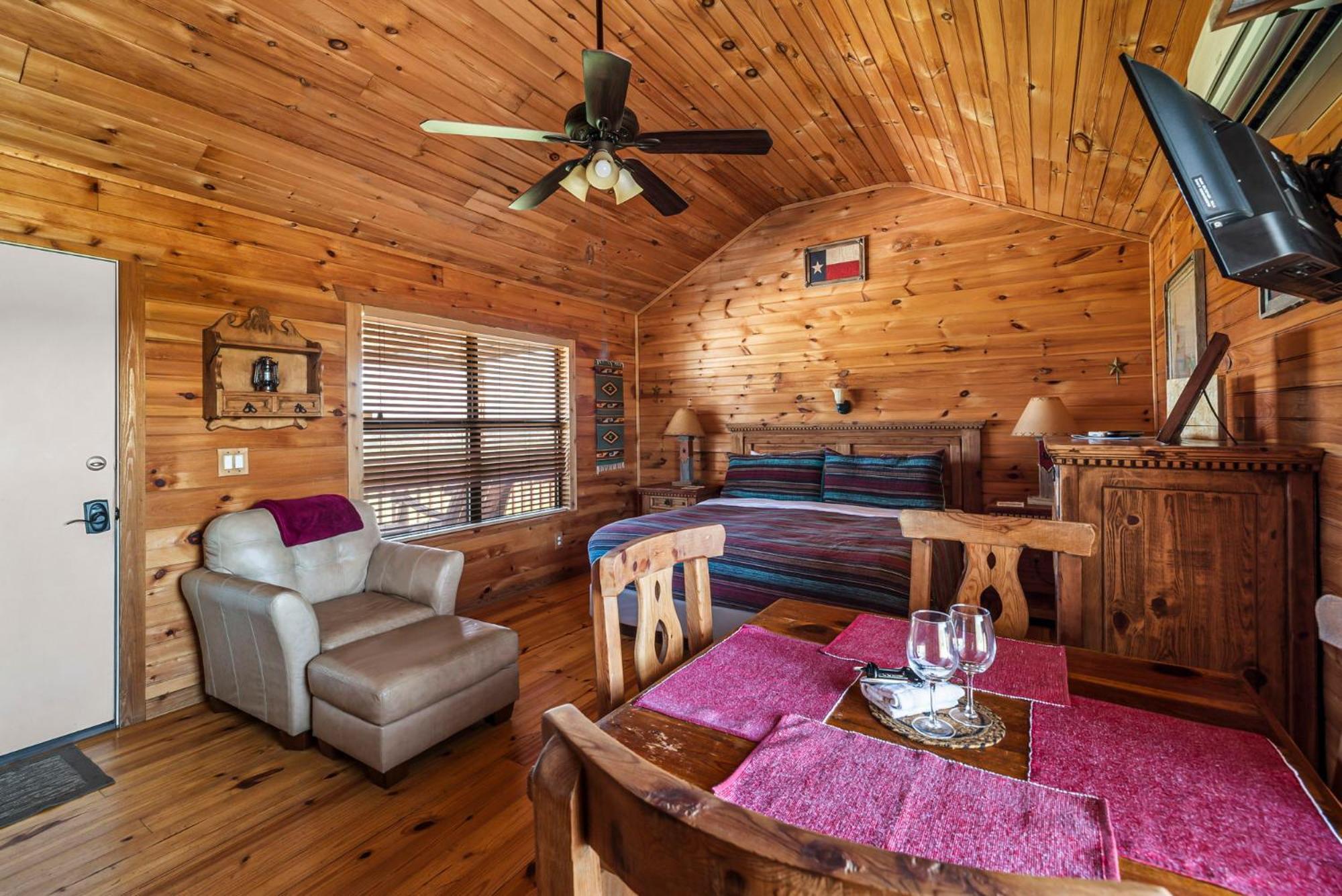 Enchanted Rockview Cabins Crabapple Luaran gambar
