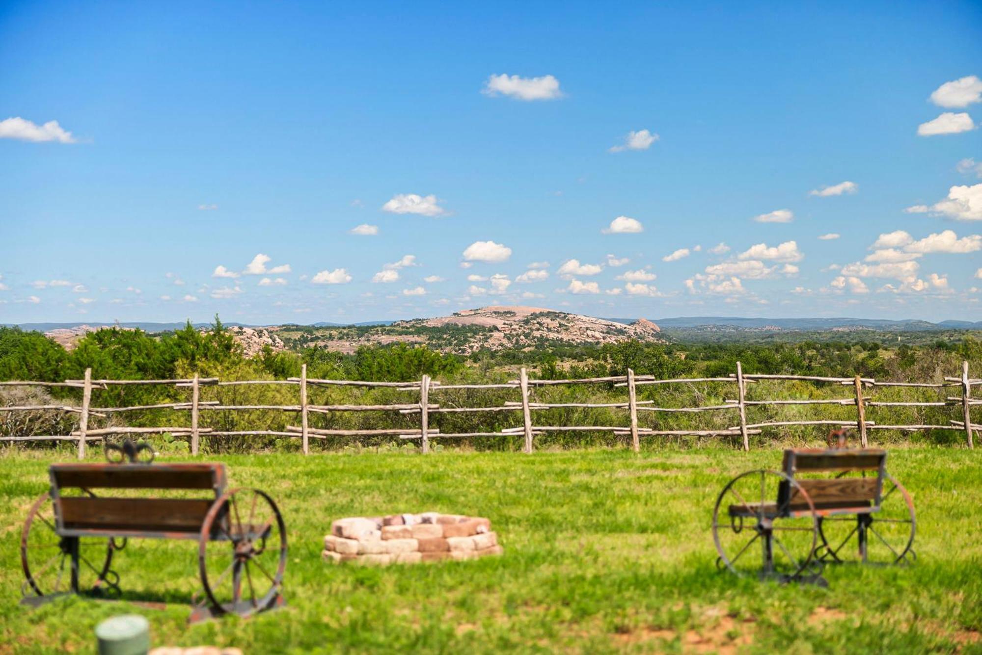 Enchanted Rockview Cabins Crabapple Luaran gambar
