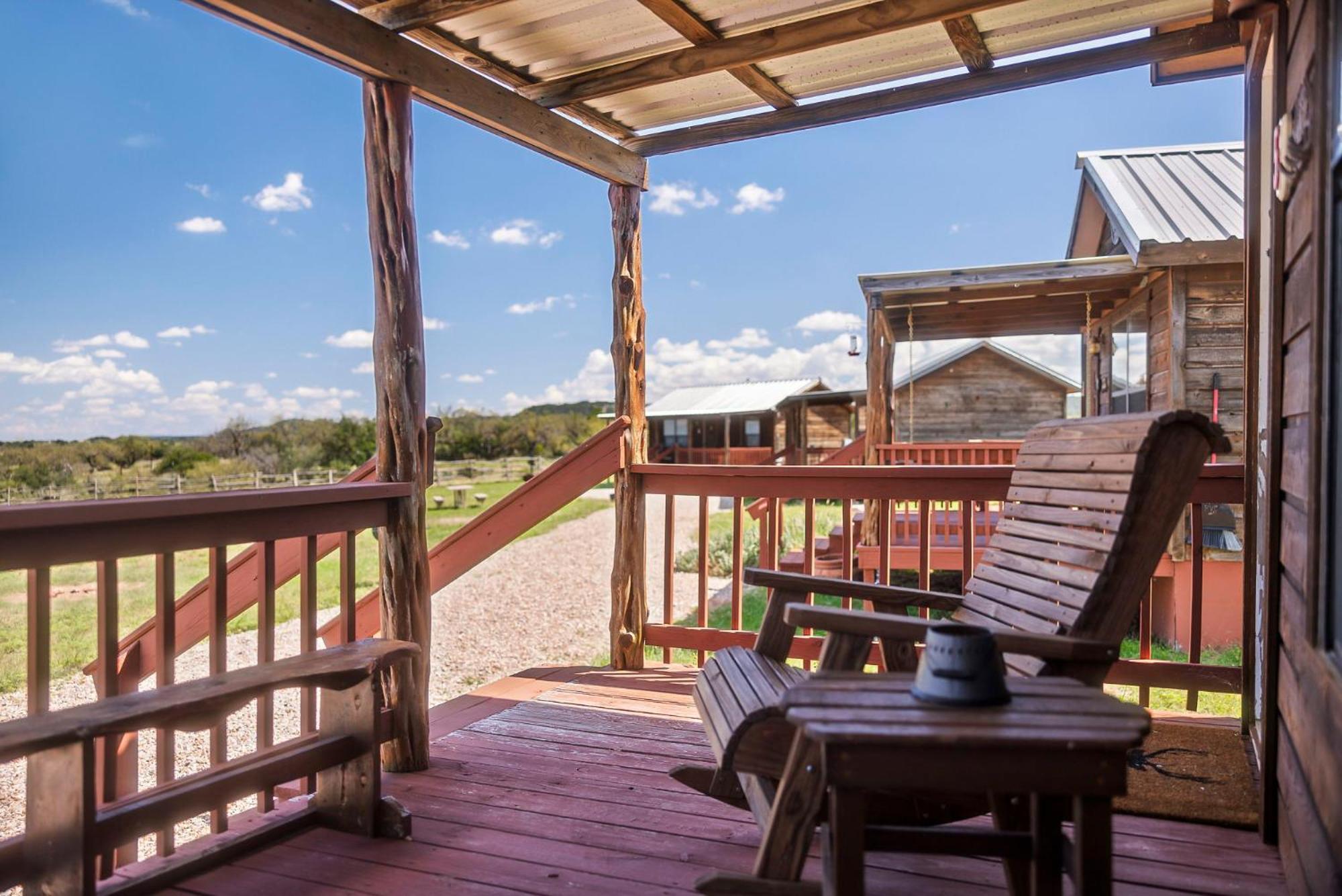 Enchanted Rockview Cabins Crabapple Luaran gambar